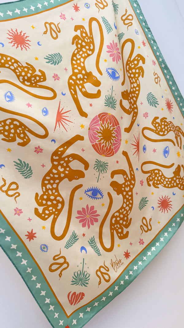 Pañuelo de Seda Jaguar GOLD