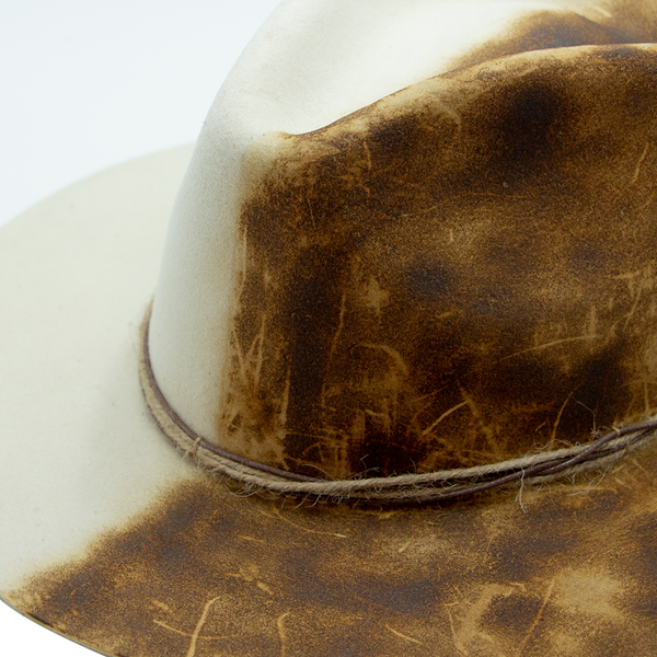 Tuluminati Hats | BALAM | Sombrero Artesanal Unico Hecho A Mano Lana Plana Quemada Detalles Hilo Encerado Yute Bordados Unisex Hombre Mujer Tulum Mexico Playa Pueblo Magico Moda Elegante Verano Fiesta Diseñador Cowboy Estilo Unico Edicion Limitada Artesanal Mexicana.