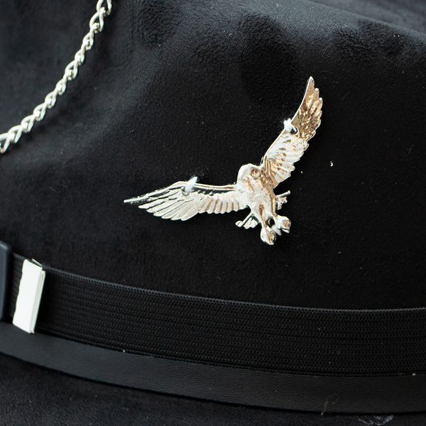 Tuluminati Hats | BURNING MAN | Sombrero Hecho A Mano Lana Googles Plumas Faisan Avestruz Aplicacion Buhos Color Oro Plata Cadena Plumas Negras Detalles Bordados Unisex Hombre Mujer Tulum Mexico Playa Pueblo Magico Moda Elegante Verano Fiesta Diseñador Cowboy Estilo Unico Edicion Limitada Outfit Artesanal Mexicana Bohemio Alta Calidad.