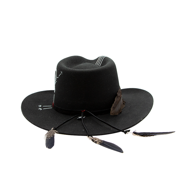 Tuluminati Hats | CAZARIN | Sombrero Hecho A Mano Lana Aplicacion Naipe Quemado Detalles Bordados UnicosCola Decorada Plumas Unisex Hombre Mujer Tulum Mexico Playa Pueblo Magico Moda Elegante Verano Fiesta Diseñador Cowboy Estilo Unico Edicion Limitada Outfit Artesanal Mexicana Bohemio Alta Calidad.