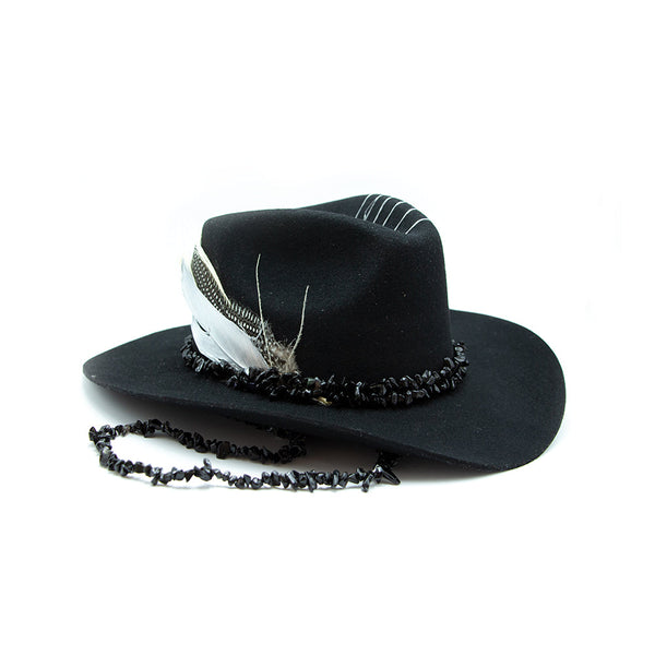 Tuluminati Hats | AMANKAYA II | Sombrero Hecho A Mano Lana Collares Hilo Cuarzo Detalles Bordados Plumas Pavo Real Unisex Hombre Mujer Tulum Mexico Playa Pueblo Magico Moda Elegante Verano Fiesta Diseñador Cowboy Estilo Unico Edicion Limitada Artesanal Mexicana.