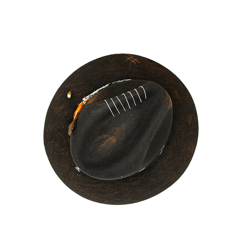 Tuluminati Hats | AKUMAL | Sombrero Hecho A Mano Lana Paliacate Cafe Frase Escrita Plumas Gallo Pava Coquen Detalles Bordados Unisex Hombre Mujer Tulum Mexico Playa Pueblo Magico Moda Elegante Verano Fiesta Diseñador Cowboy Estilo Unico Edicion Limitada Artesanal Mexicana.