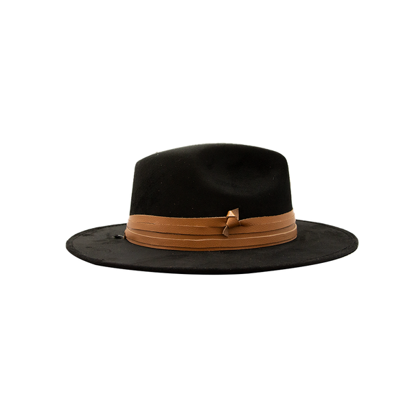 Tuluminati Hats AHAU Sombrero de Gamuza Hecho a Mano Unisex Pluma al Costado Piel Hombre Mujer Tulum Mexico Playa Pueblo Magico Moda Elegante Verano Fiesta Diseñador Cowboy Estilo Unico Edicion Limitada Artesanal Mexicana.