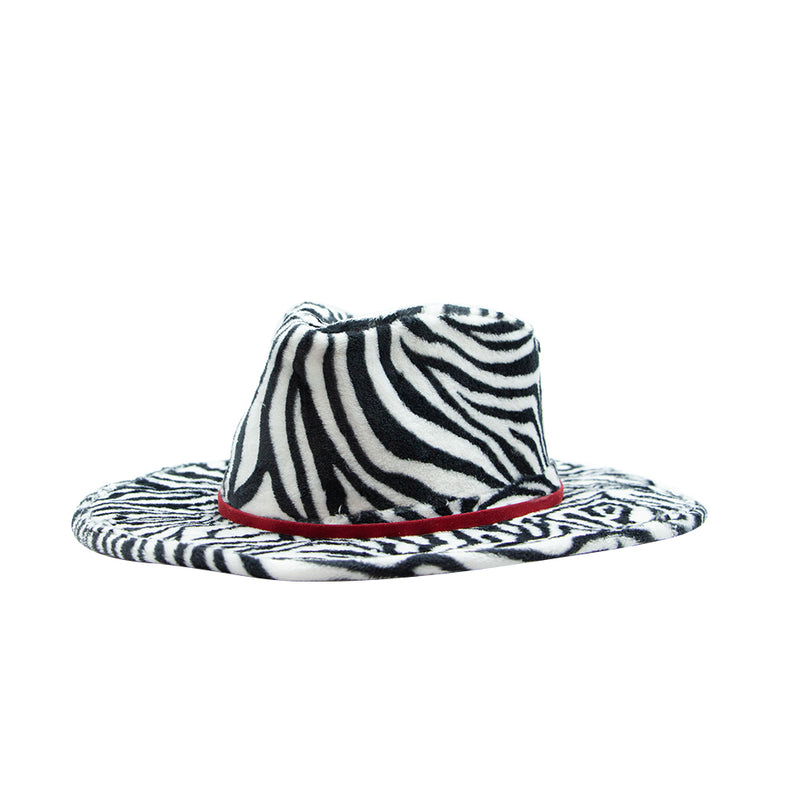 Tuluminati Hats | CEBRA | Sombrero Hecho A Mano de Peluche con Tira de Terciopelo Rojo Detalles Bordados Gamuza Unisex Hombre Mujer Tulum Mexico Playa Pueblo Magico Moda Elegante Verano Fiesta Diseñador Cowboy Estilo Unico Edicion Limitada Outfit Artesanal Mexicana Bohemio Alta Calidad.