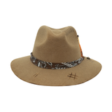 Tuluminati Hats | AKUMAL | Sombrero Hecho A Mano Lana Paliacate Cafe Frase Escrita Plumas Gallo Pava Coquen Detalles Bordados Unisex Hombre Mujer Tulum Mexico Playa Pueblo Magico Moda Elegante Verano Fiesta Diseñador Cowboy Estilo Unico Edicion Limitada Artesanal Mexicana.