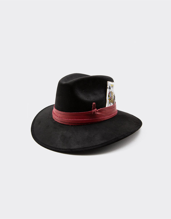Tuluminati Hats | ATZIN | Sombrero Hecho A Mano Gamuza Detalles Bordados Tiras Piel Roja Naipe Quemado Pluma Gallina Guinea Unisex Hombre Mujer Tulum Mexico Playa Pueblo Magico Moda Elegante Verano Fiesta Diseñador Cowboy Estilo Unico Edicion Limitada Artesanal Mexicana.